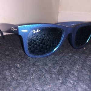 Blue Rayban Wayfarers